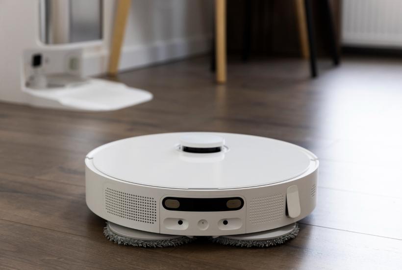 Úklid bez námahy: 5 nových funkcí robotických vysavačů, které udělají vše za vás