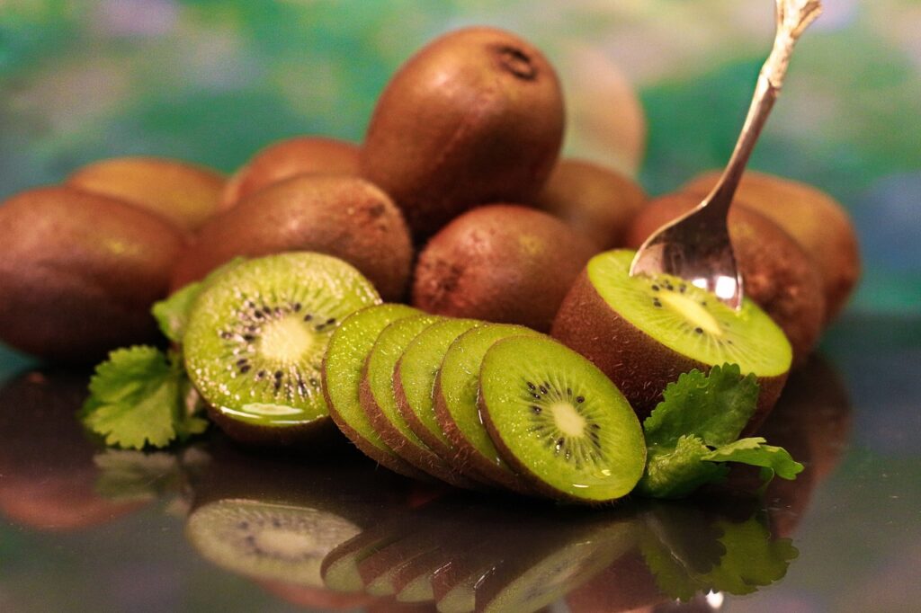 Ideální ovoce pro tvorbu kolagenu a vitamínu C, které posilují klouby a kosti.